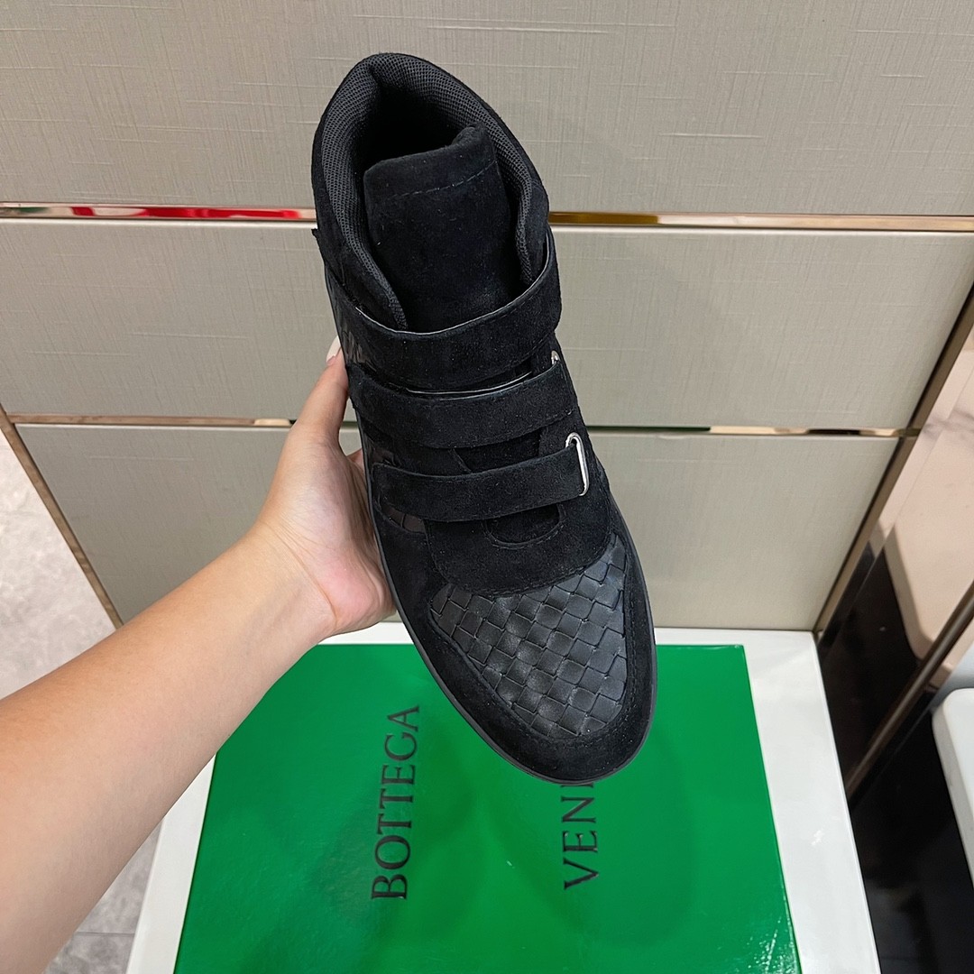 094 041#027-BV-Shoes-02-2023SS