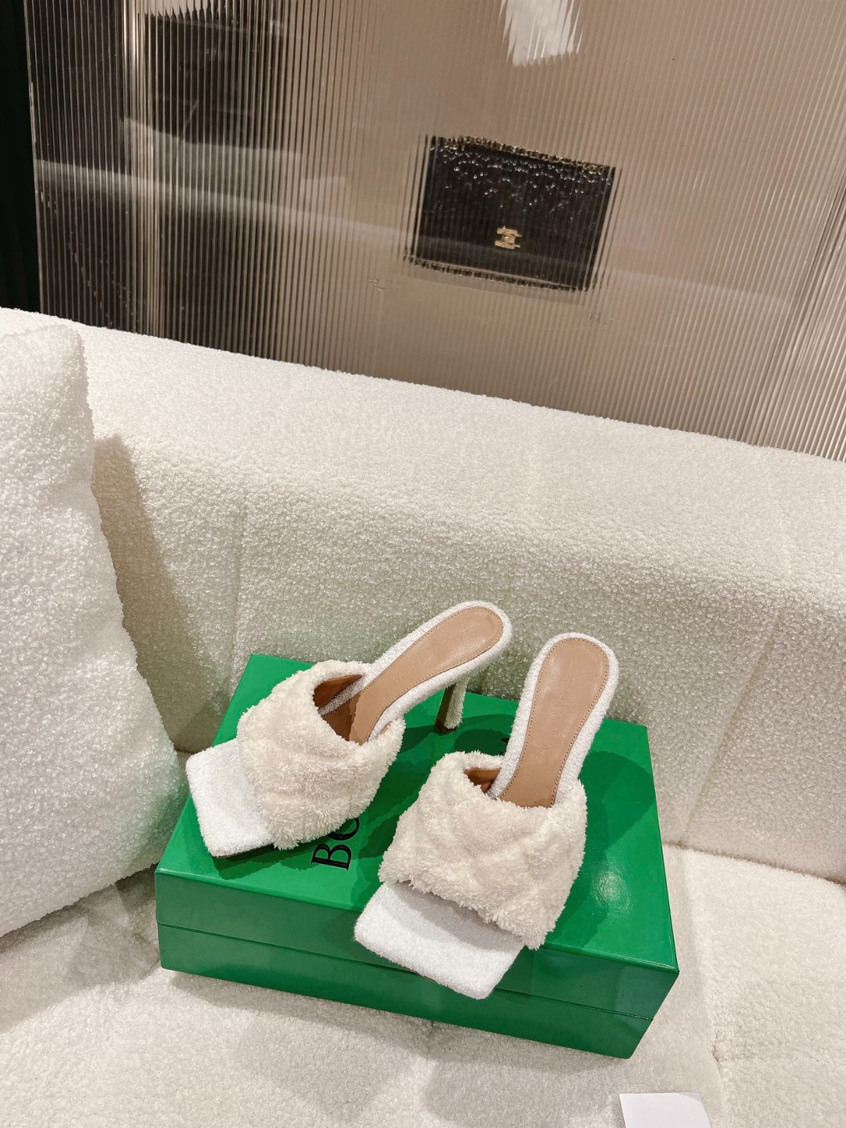 091 038#027-BV-Shoes-02-2023SS