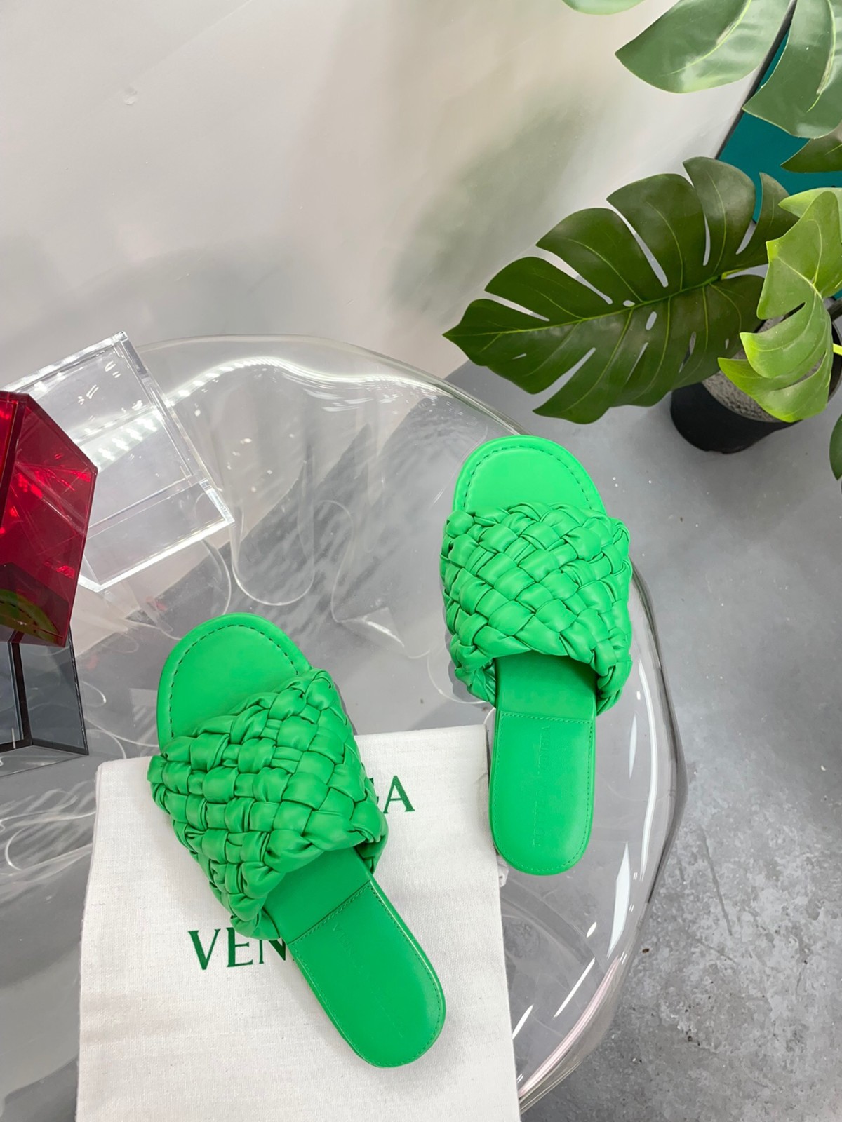 079 026#027-BV-Shoes-02-2023SS