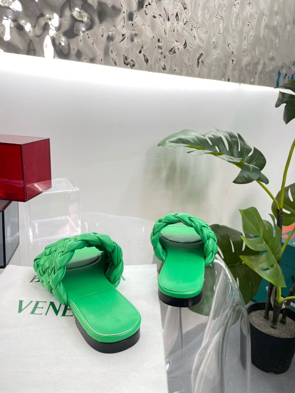 079 026#027-BV-Shoes-02-2023SS