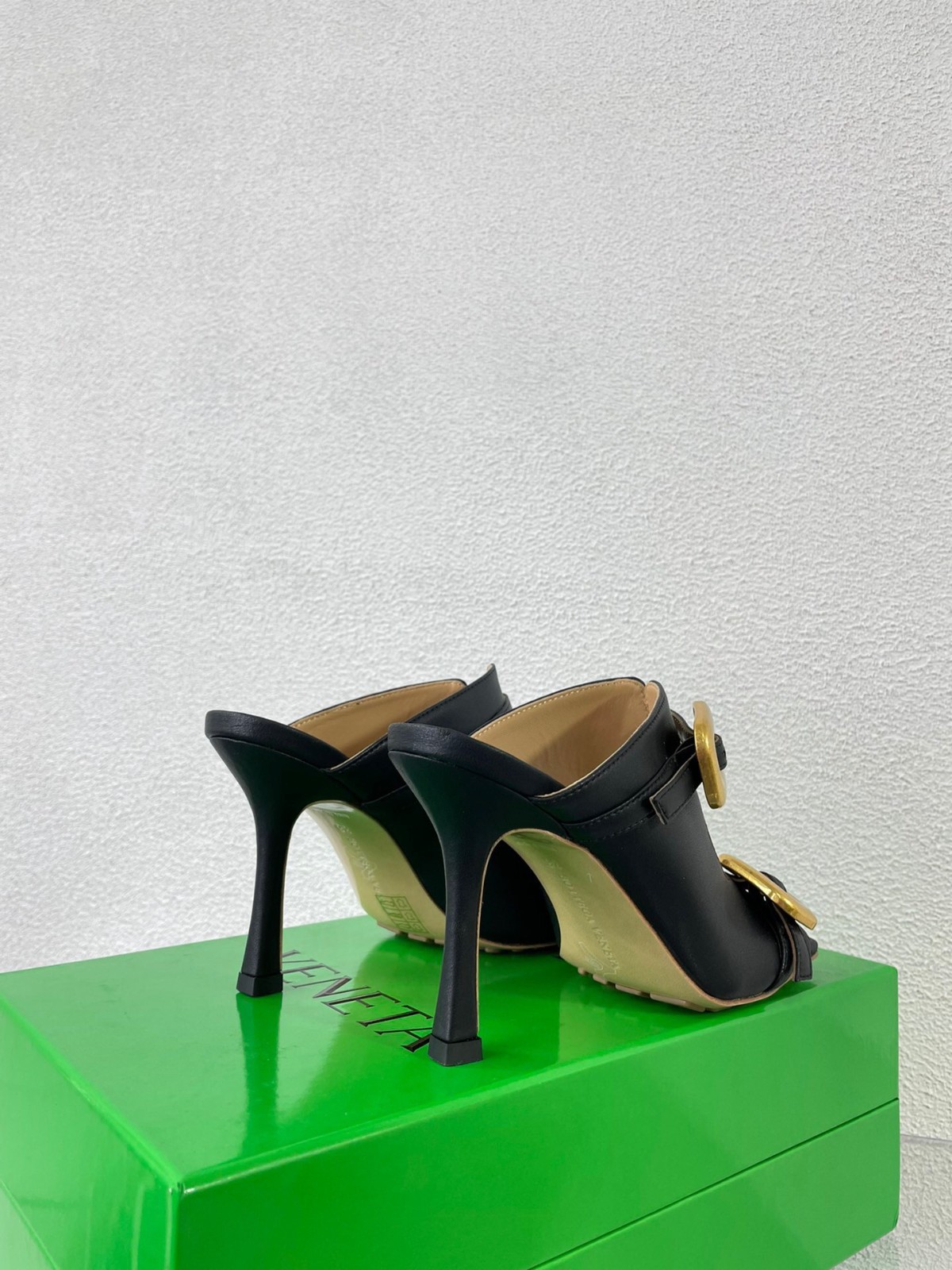 078 025#027-BV-Shoes-02-2023SS