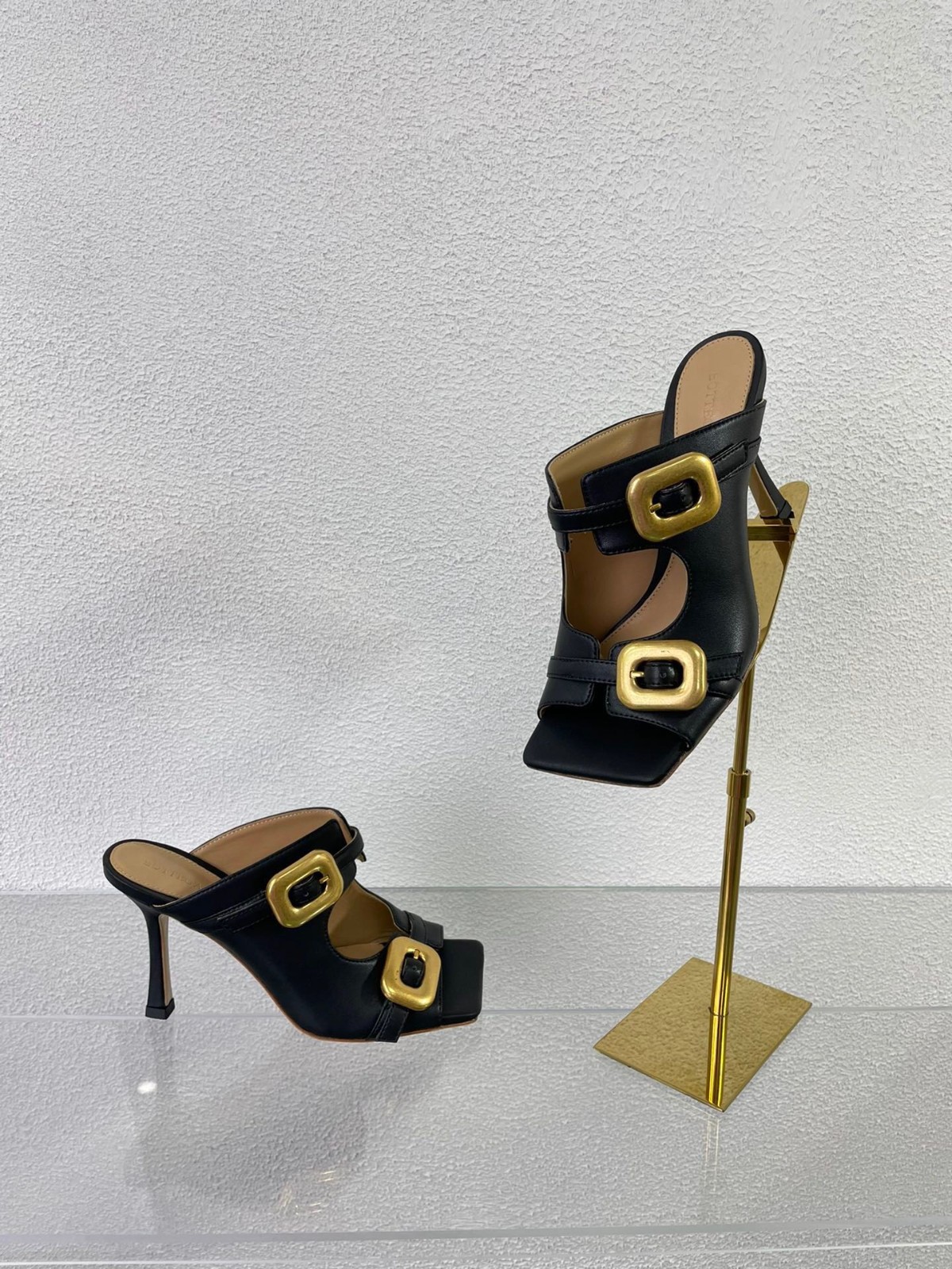 078 025#027-BV-Shoes-02-2023SS