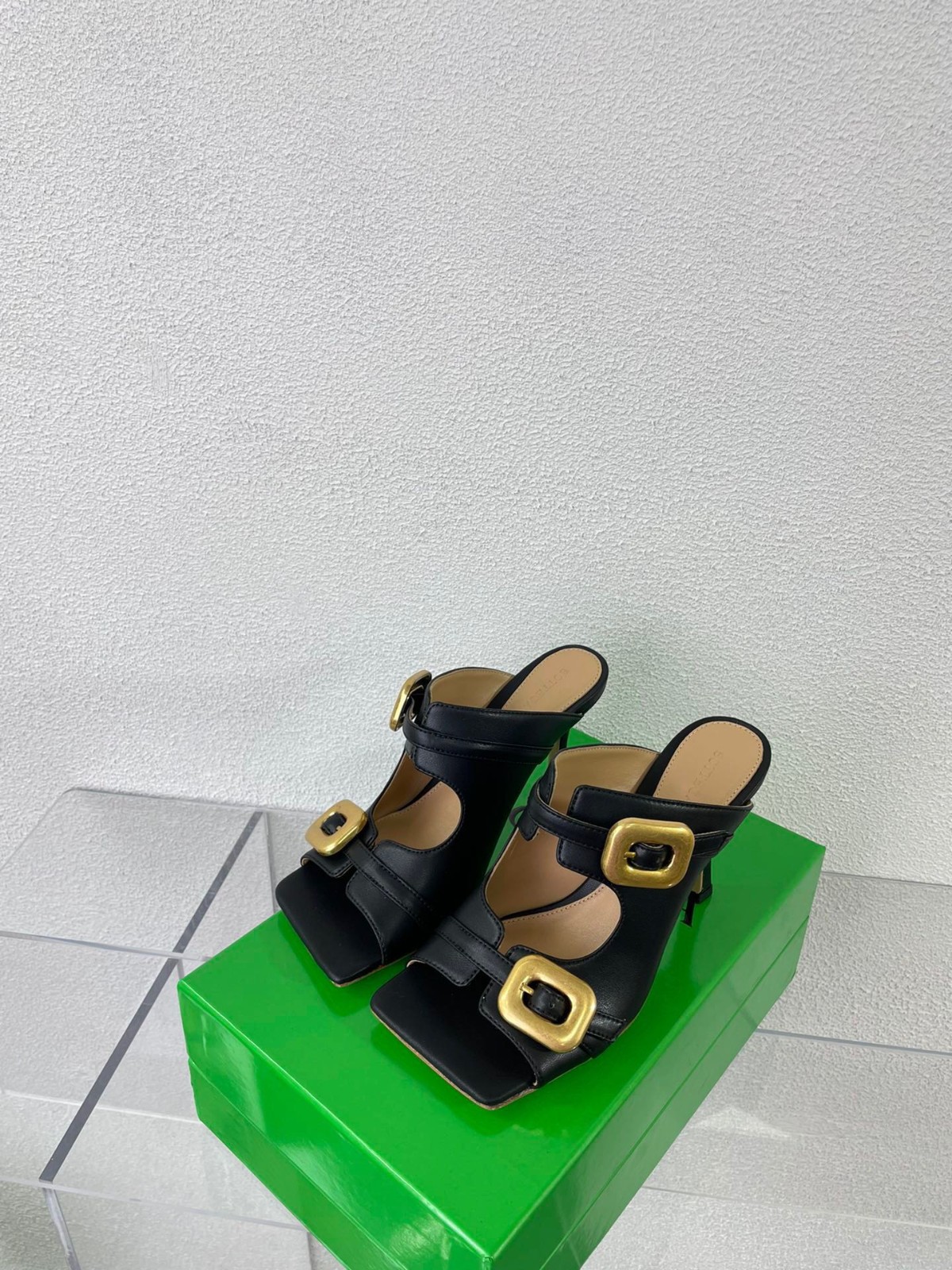 078 025#027-BV-Shoes-02-2023SS