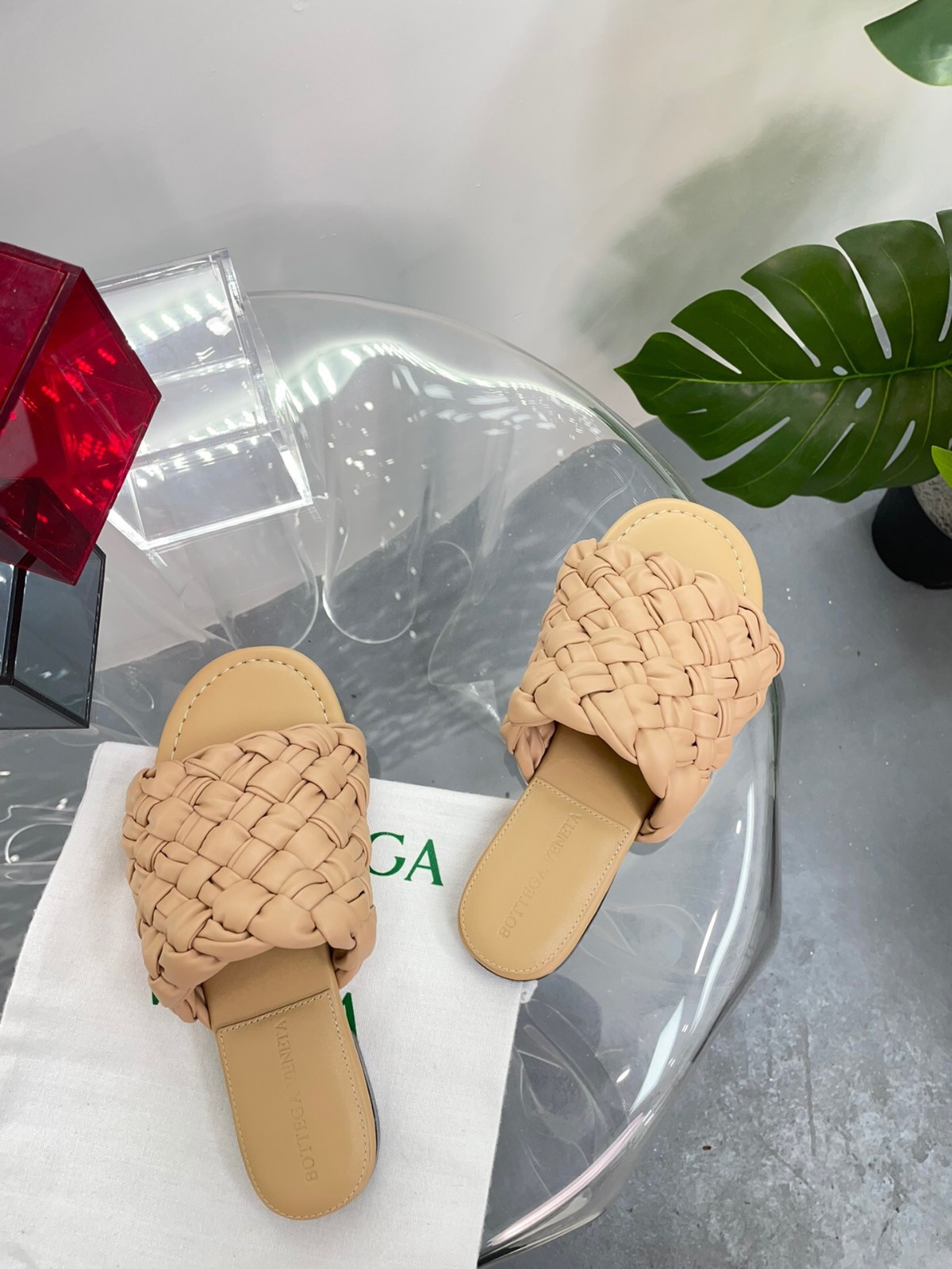 074 021#027-BV-Shoes-02-2023SS