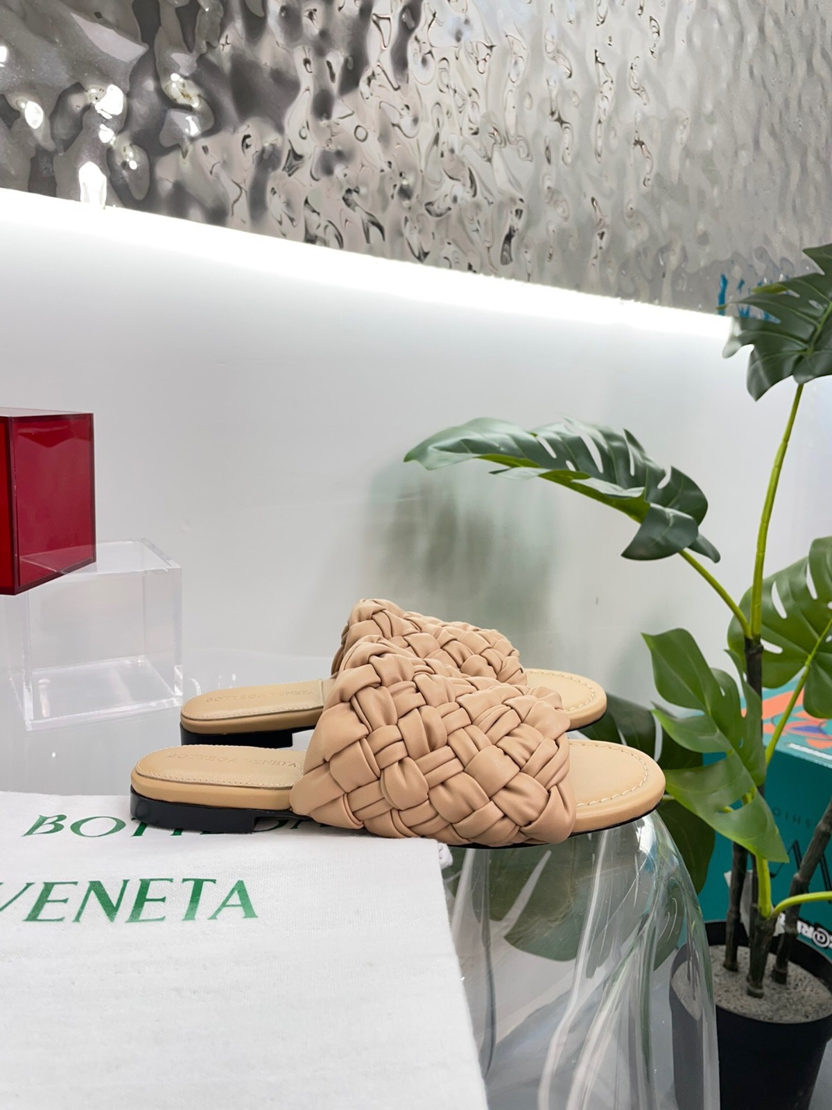 074 021#027-BV-Shoes-02-2023SS