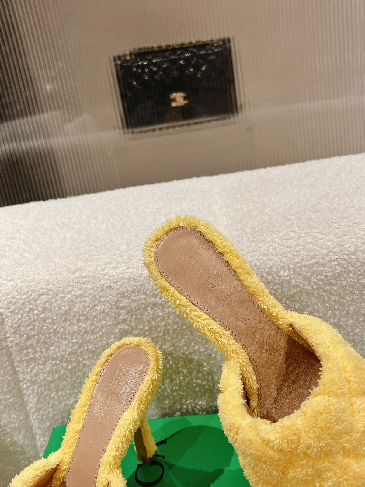 069 016#027-BV-Shoes-02-2023SS