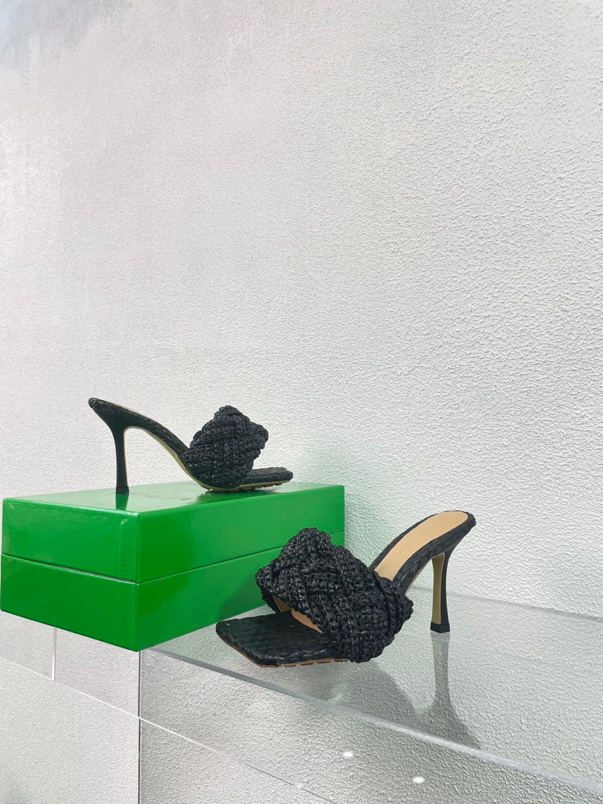 060 007#027-BV-Shoes-02-2023SS