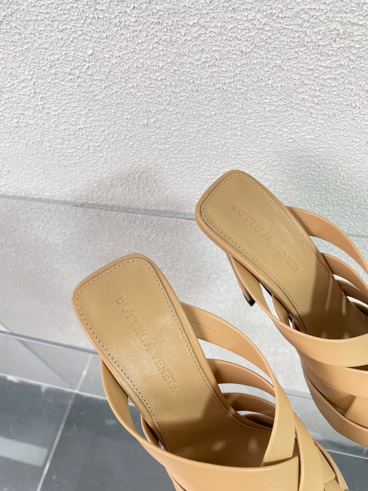 059 006#027-BV-Shoes-02-2023SS