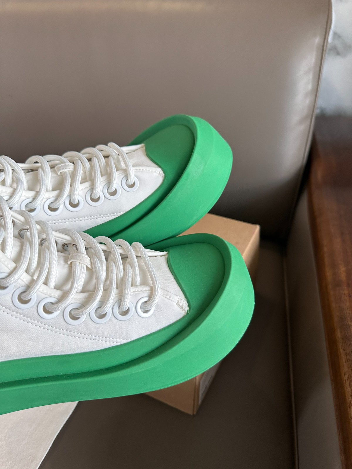 057 004#027-BV-Shoes-02-2023SS