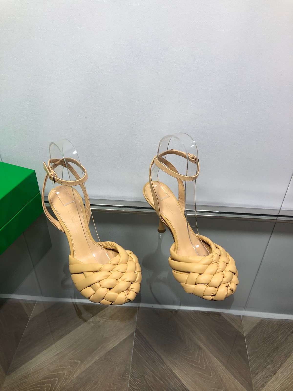 052 052#027-BV-Shoes-03-2023SS