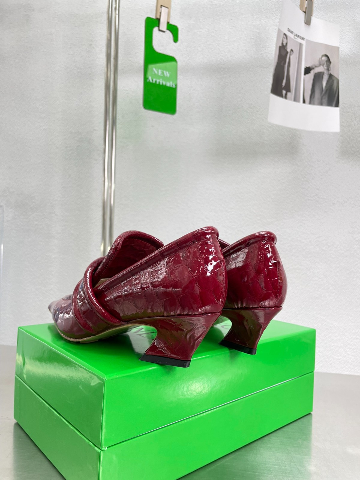 049 049#027-BV-Shoes-03-2023SS