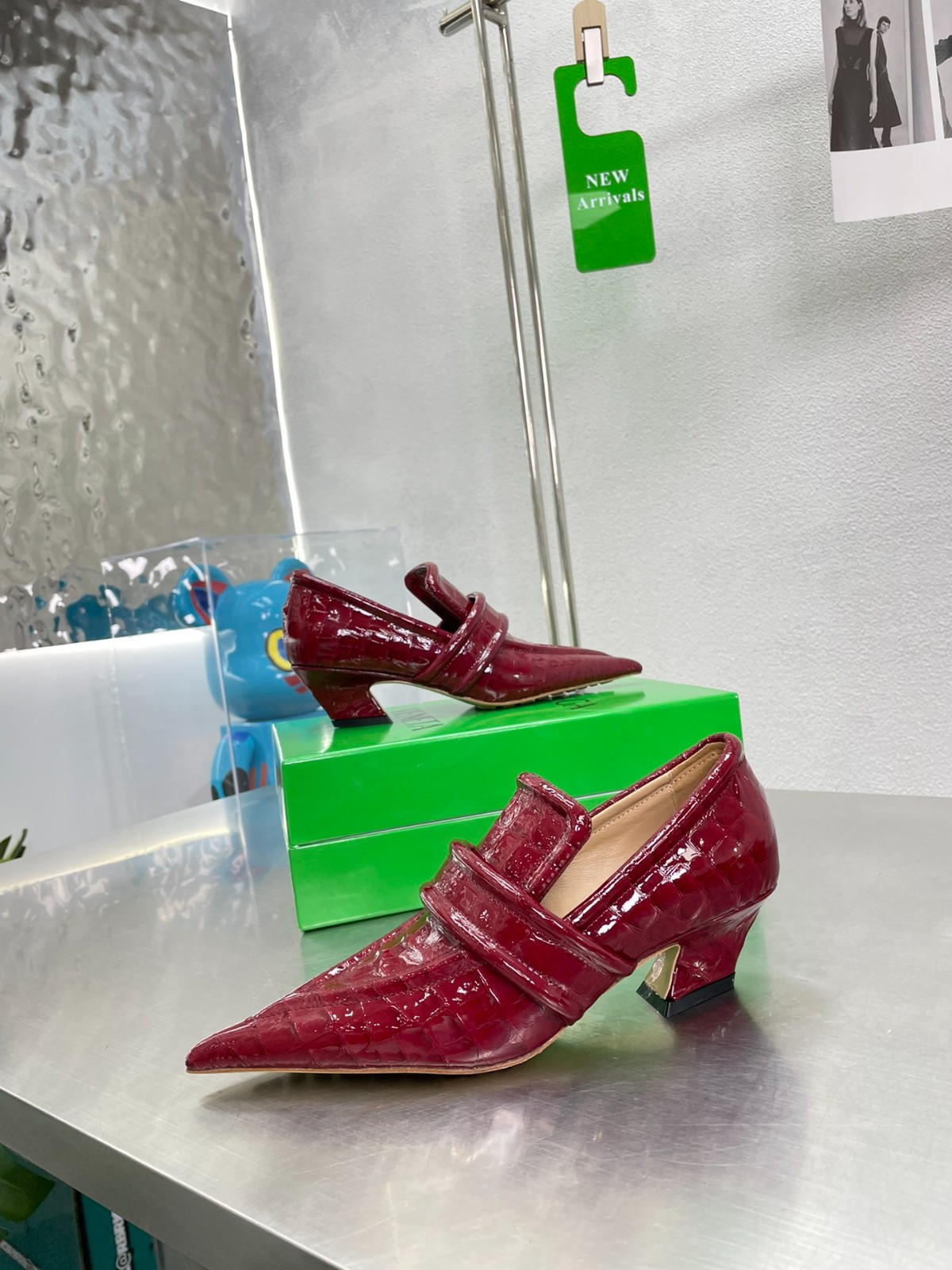 049 049#027-BV-Shoes-03-2023SS