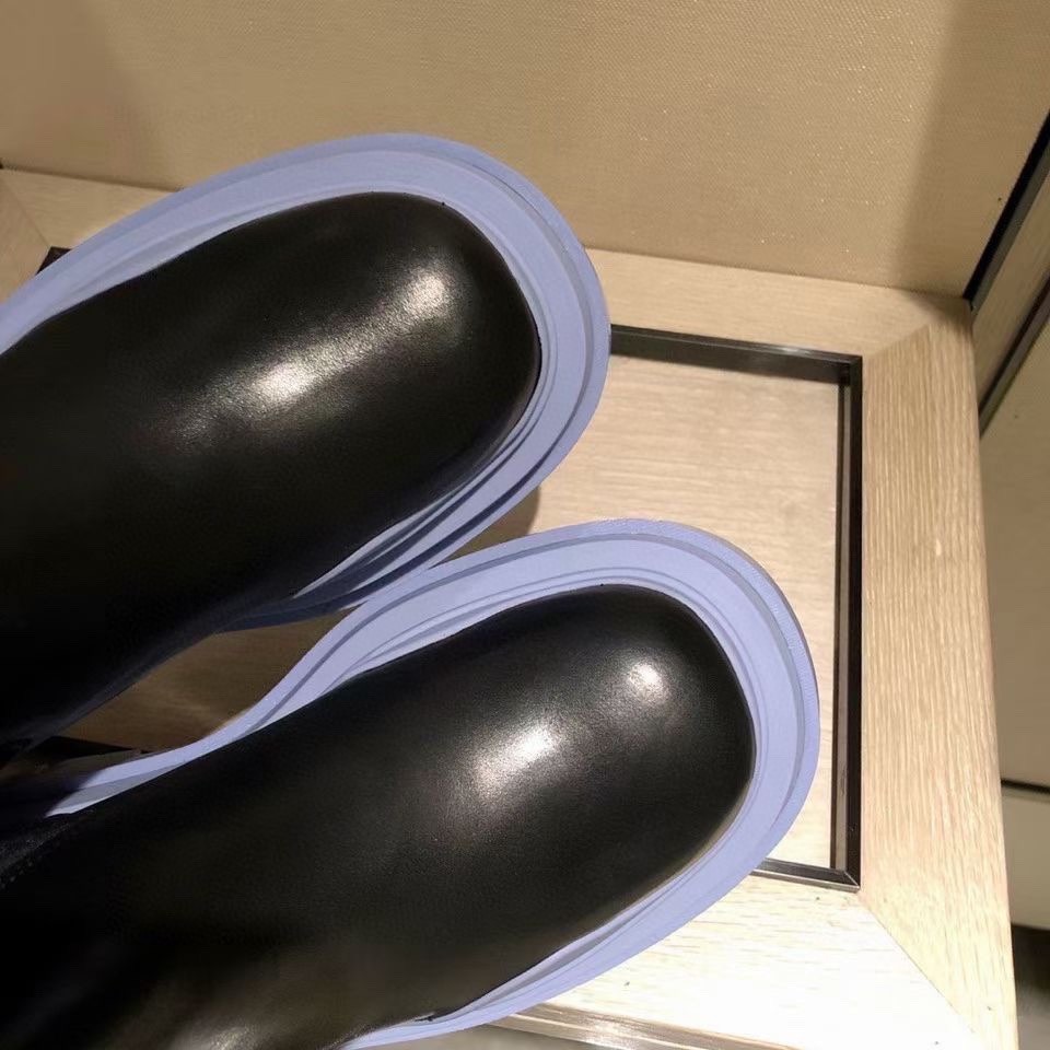 042 042#027-BV-Shoes-03-2023SS