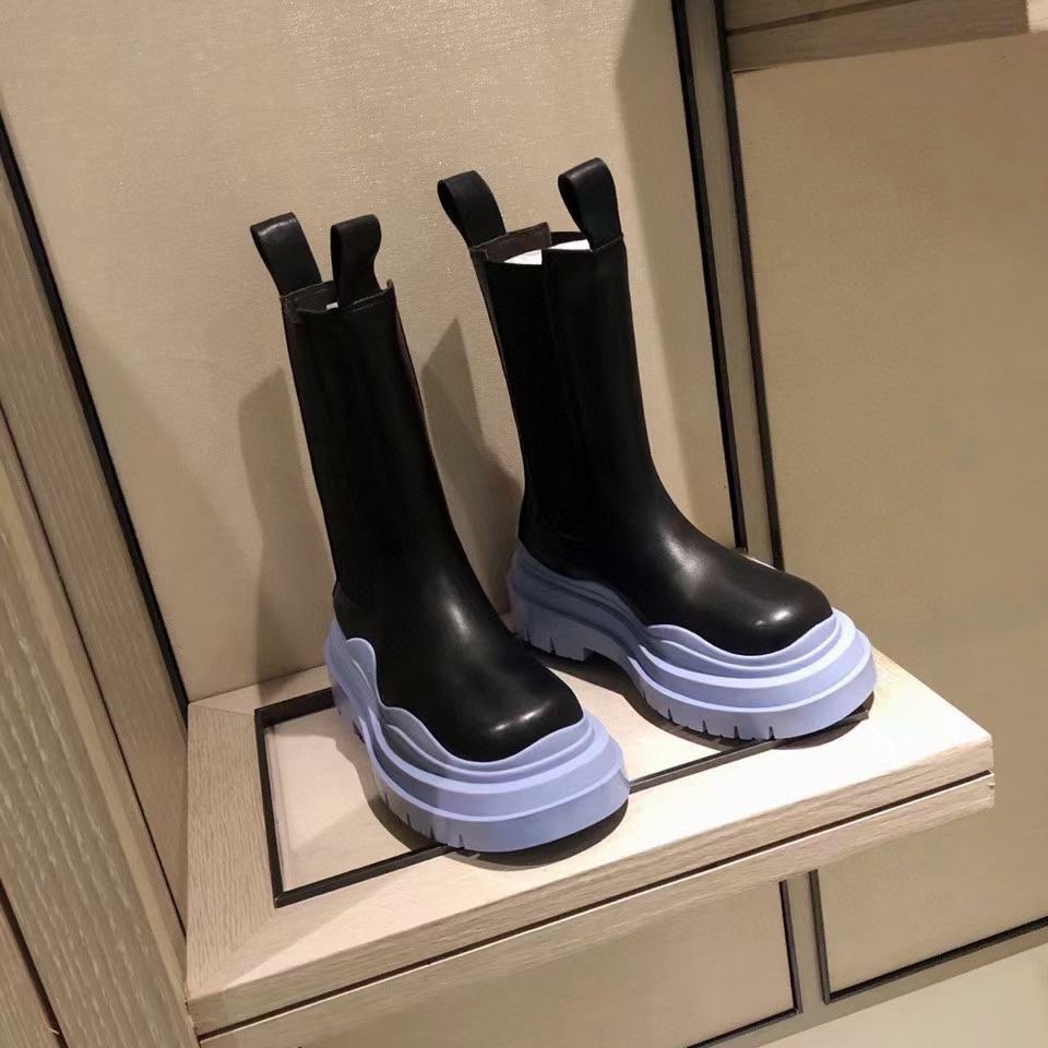 042 042#027-BV-Shoes-03-2023SS
