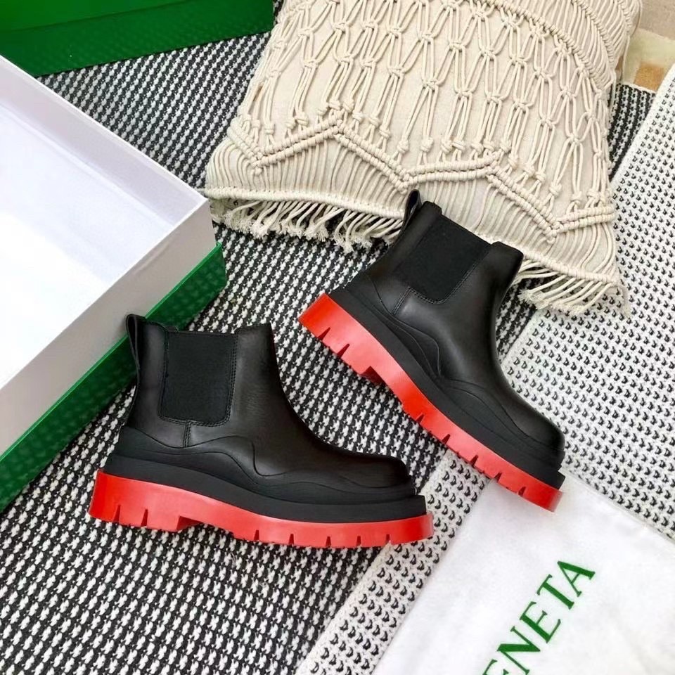 039 039#027-BV-Shoes-03-2023SS