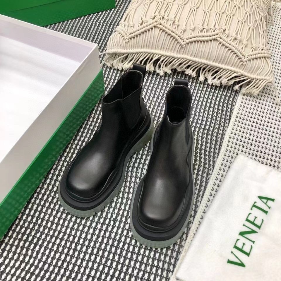 029 029#027-BV-Shoes-03-2023SS