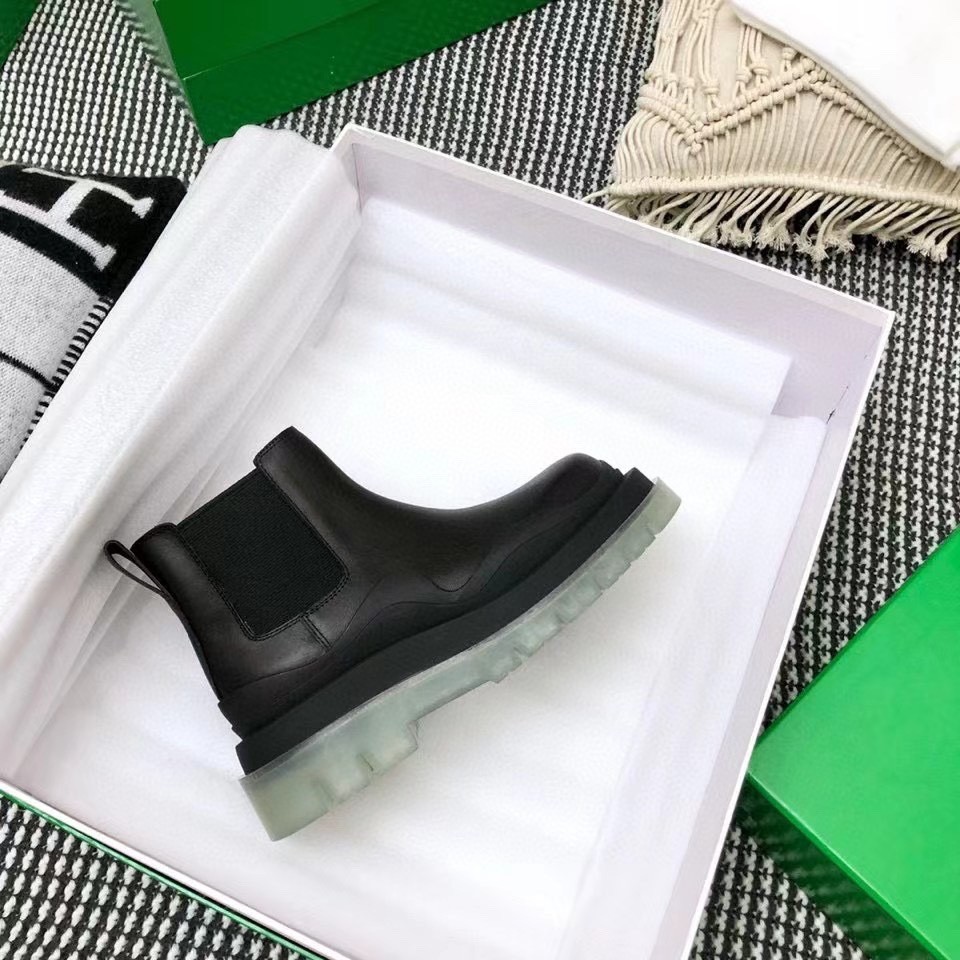 029 029#027-BV-Shoes-03-2023SS