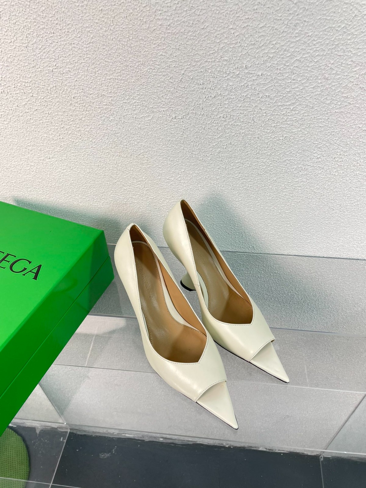014 014#027-BV-Shoes-03-2023SS