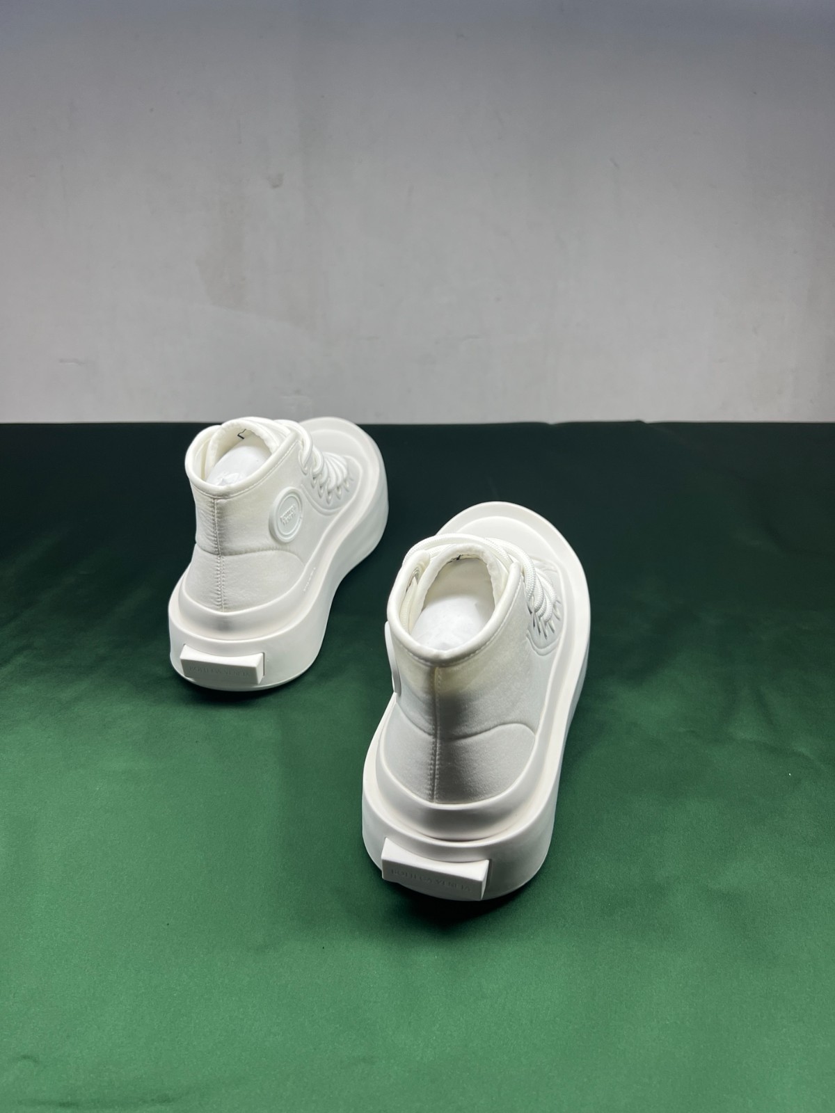 013 013#027-BV-Shoes-03-2023SS