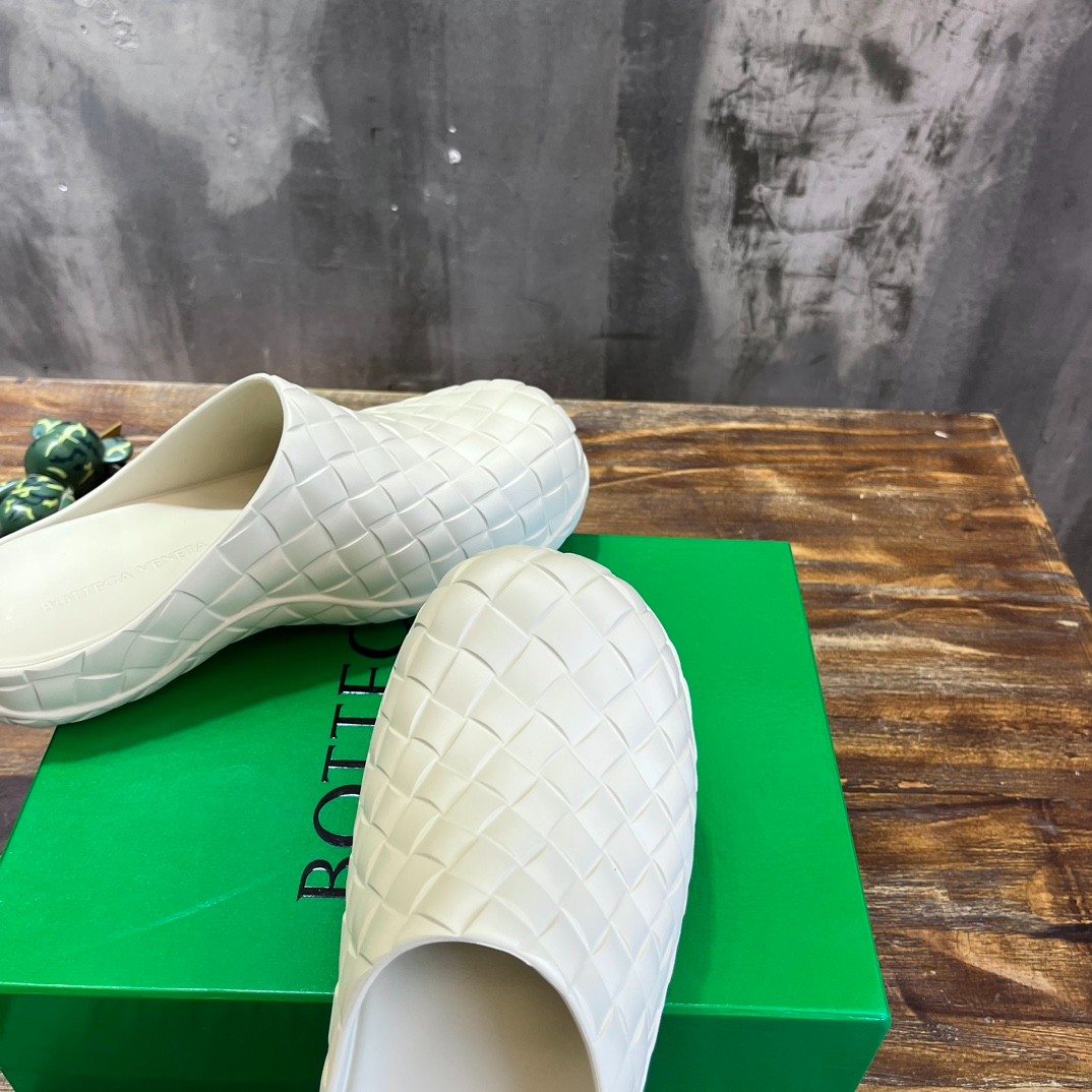 100 26123095 SIZE 39-45