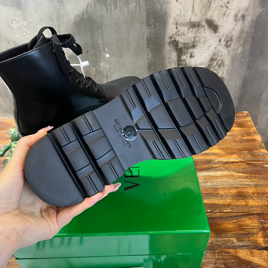 040 61123176 SIZE 38-46