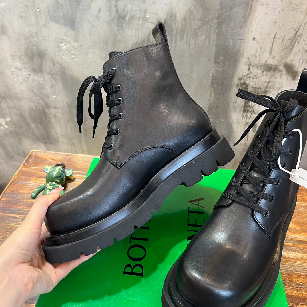 040 61123176 SIZE 38-46