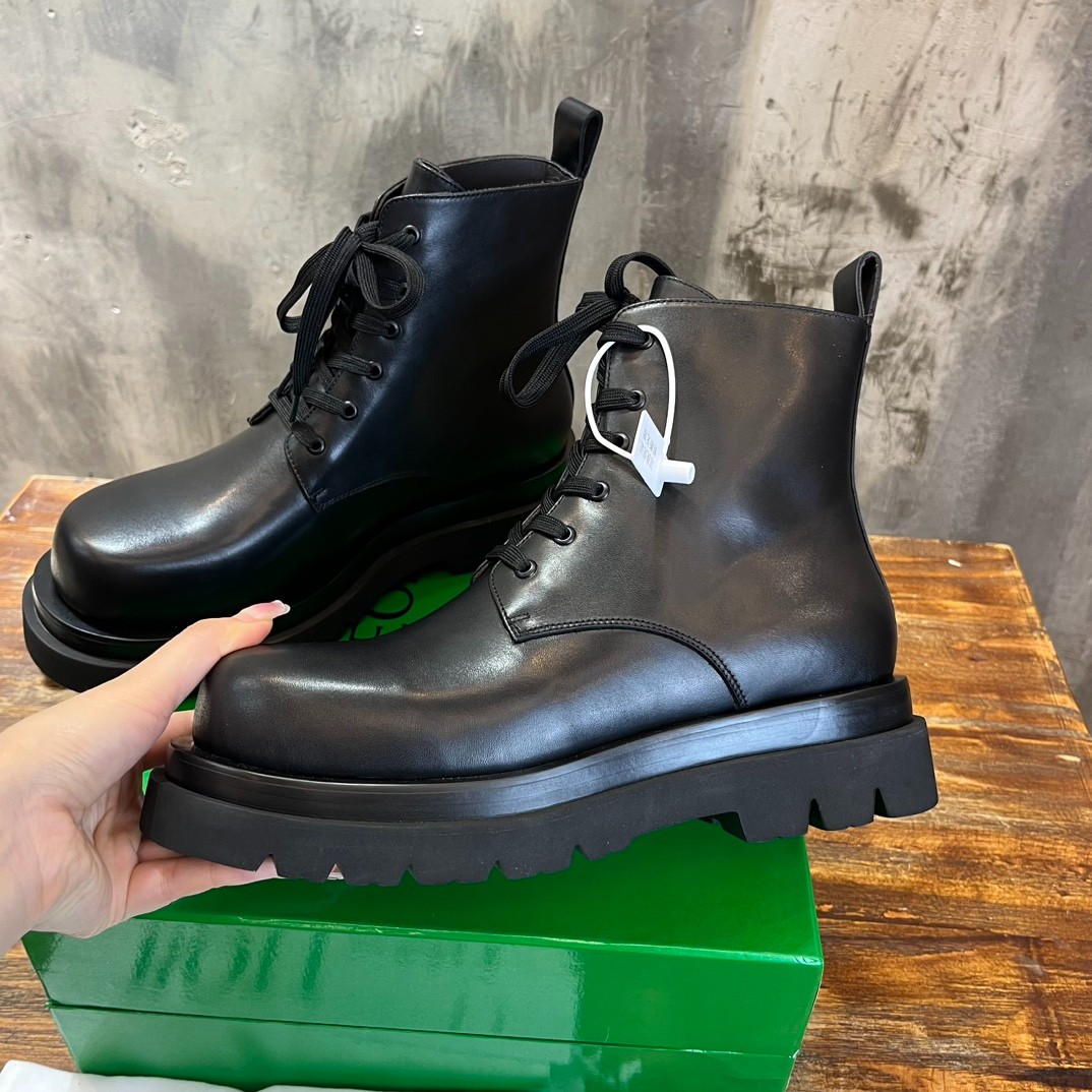 040 61123176 SIZE 38-46