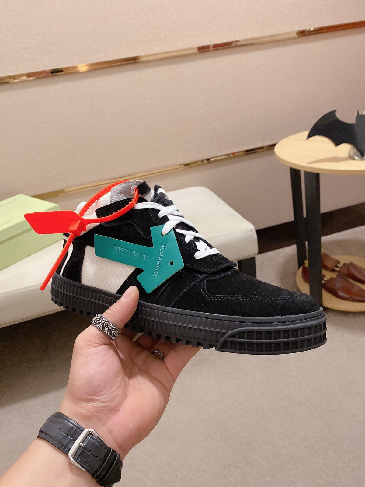 315 072#015-OFF WHITE-01-2023SS