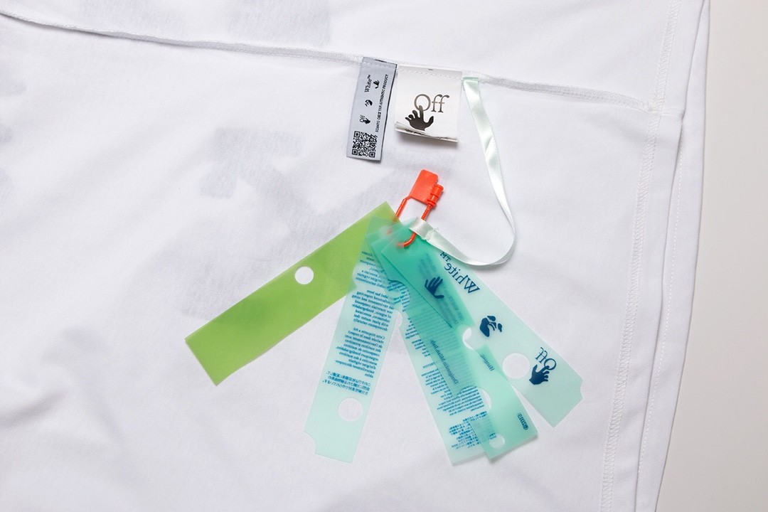 301 057#015-OFF WHITE-01-2023SS