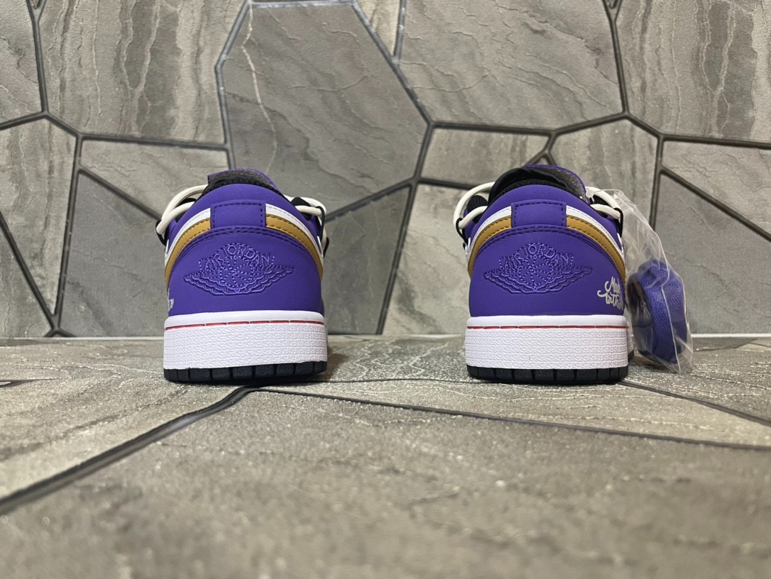 292 047#015-OFF WHITE-01-2023SS