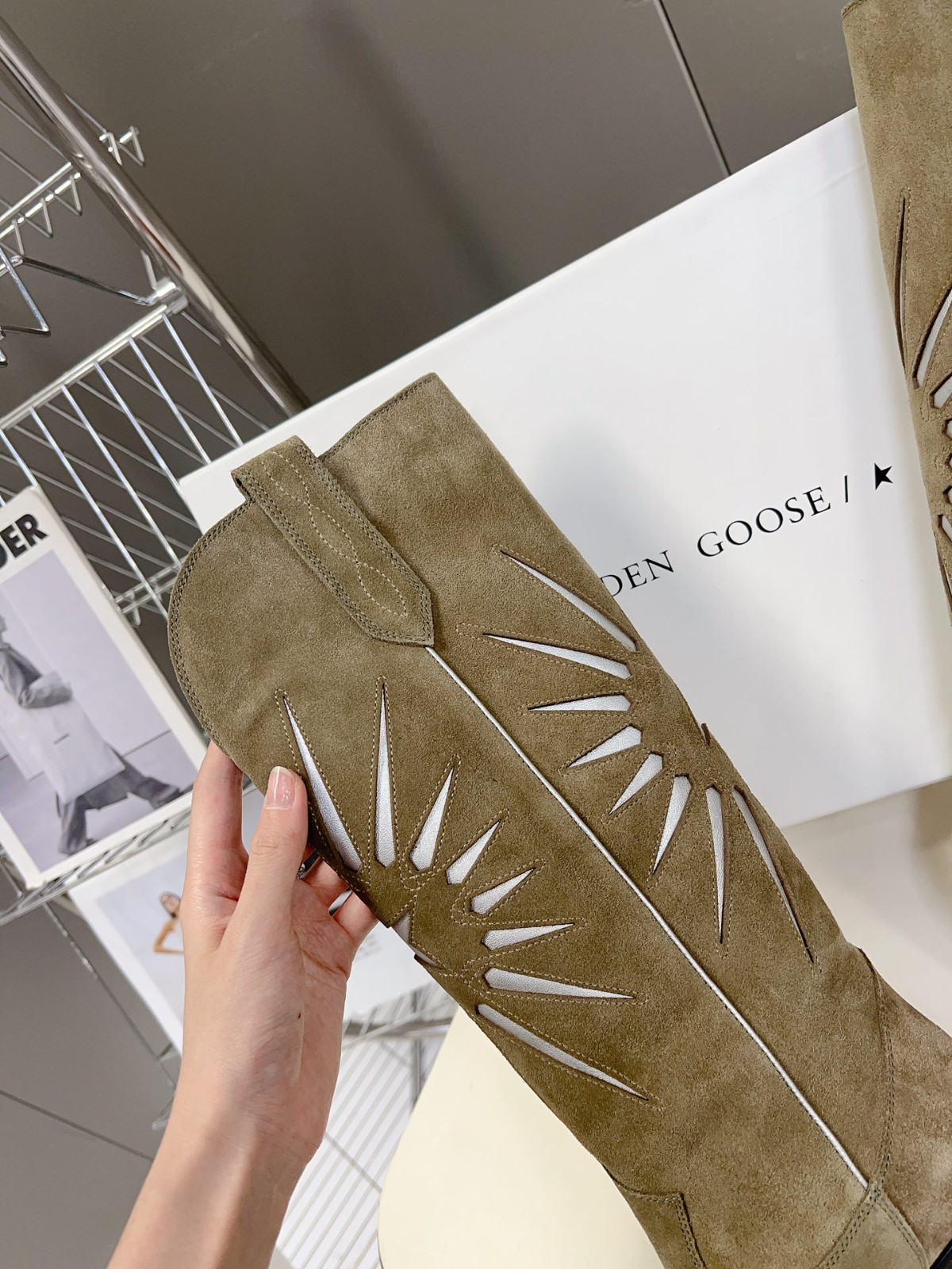 051 025#027-GGDB-shoes-02-2023SS