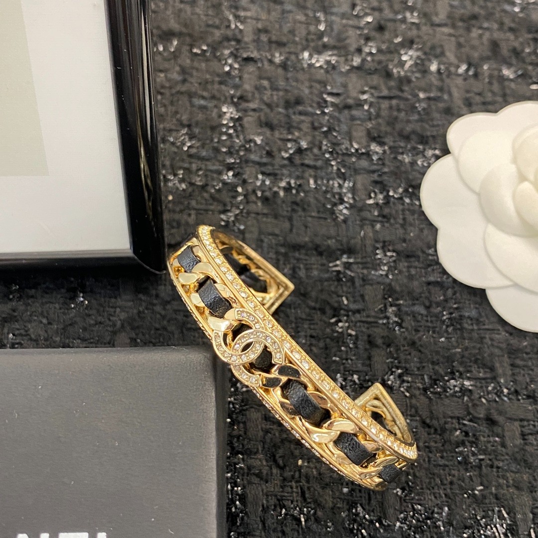 335 075#307 Jewelry Accessories-Yupoo-2023SS