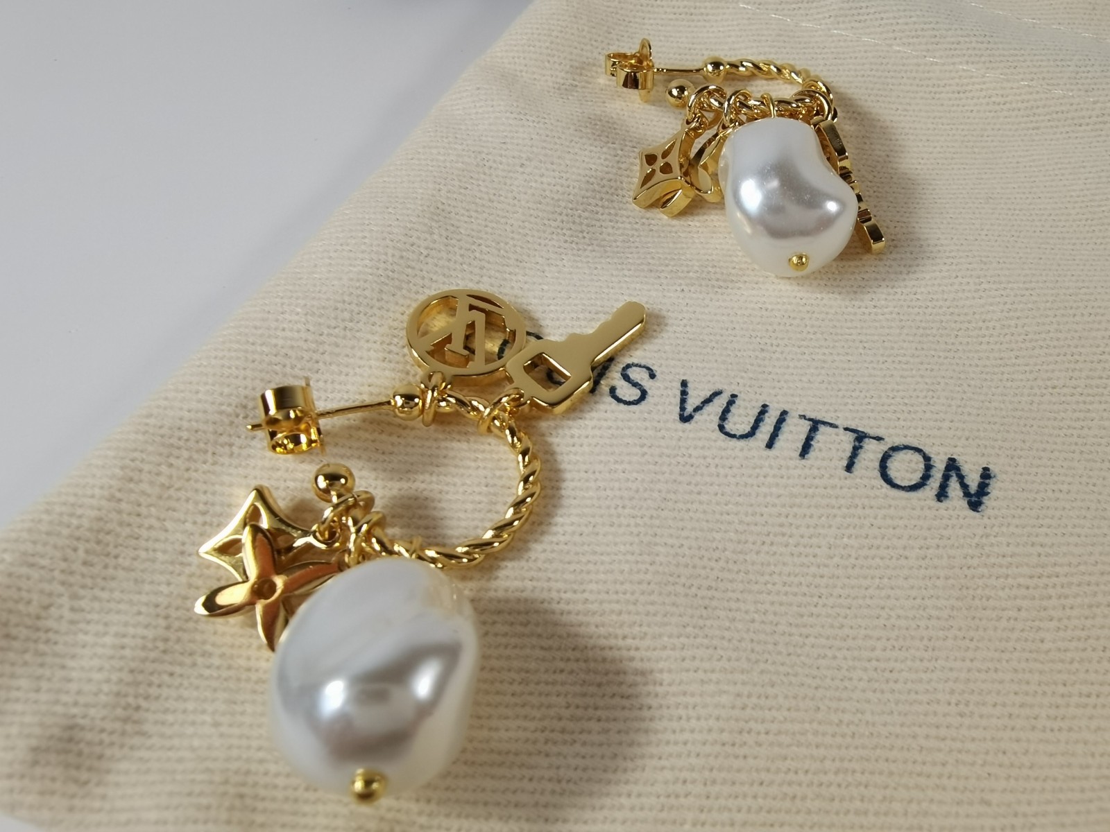 045 045#307 Accessories-Yupoo-01-2024SS