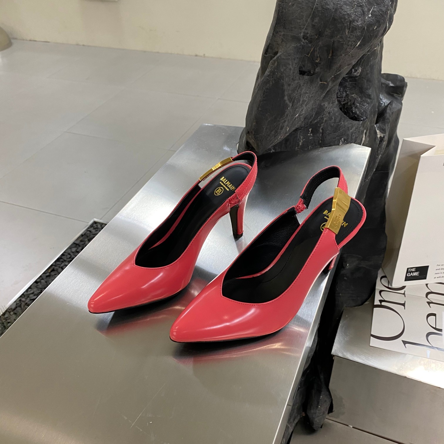 180 058#126-Balmain-01-2023SS