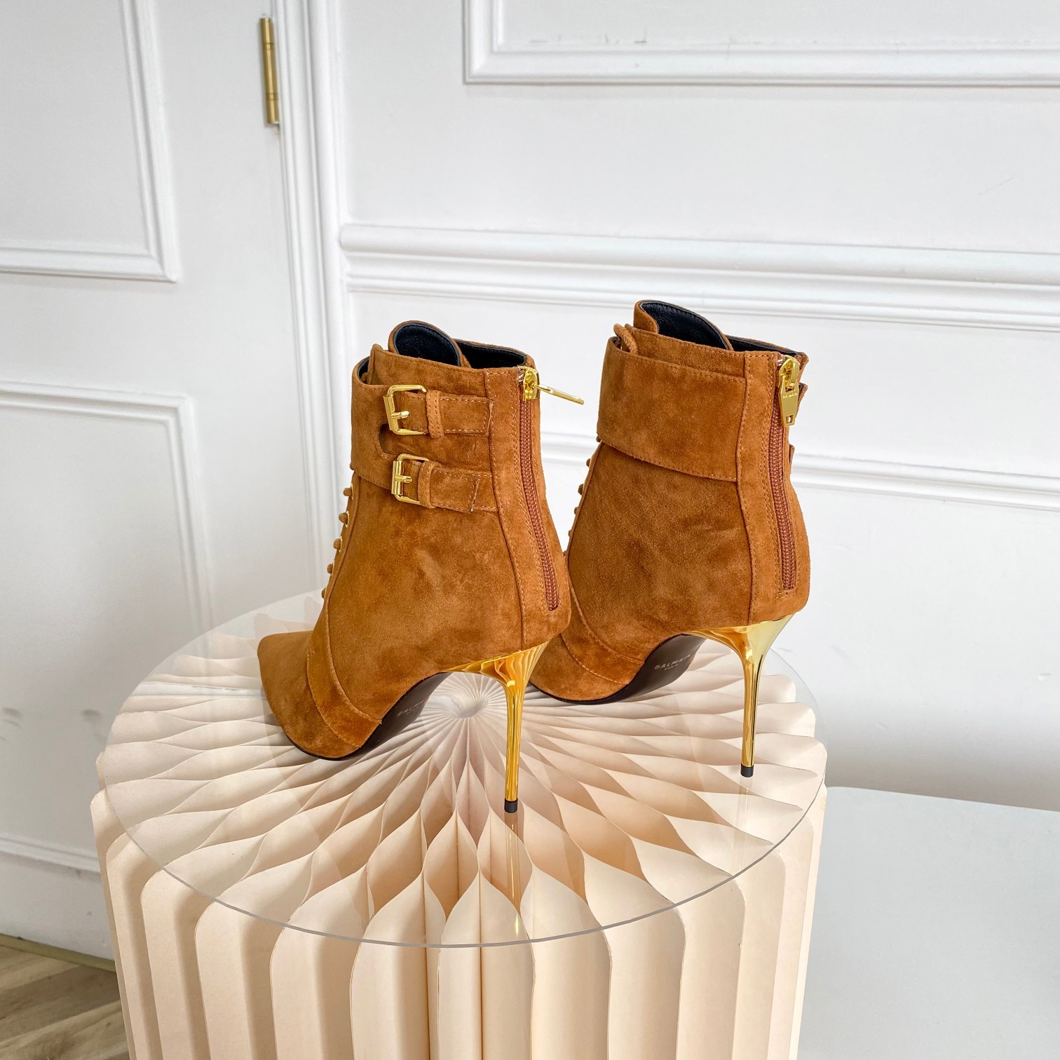 169 045#126-Balmain-01-2023SS