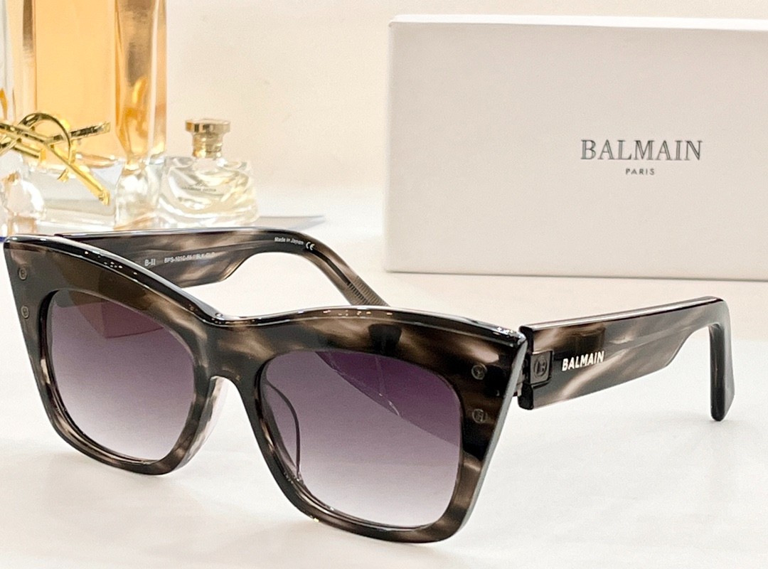 147 004#126-Balmain-01-2023SS