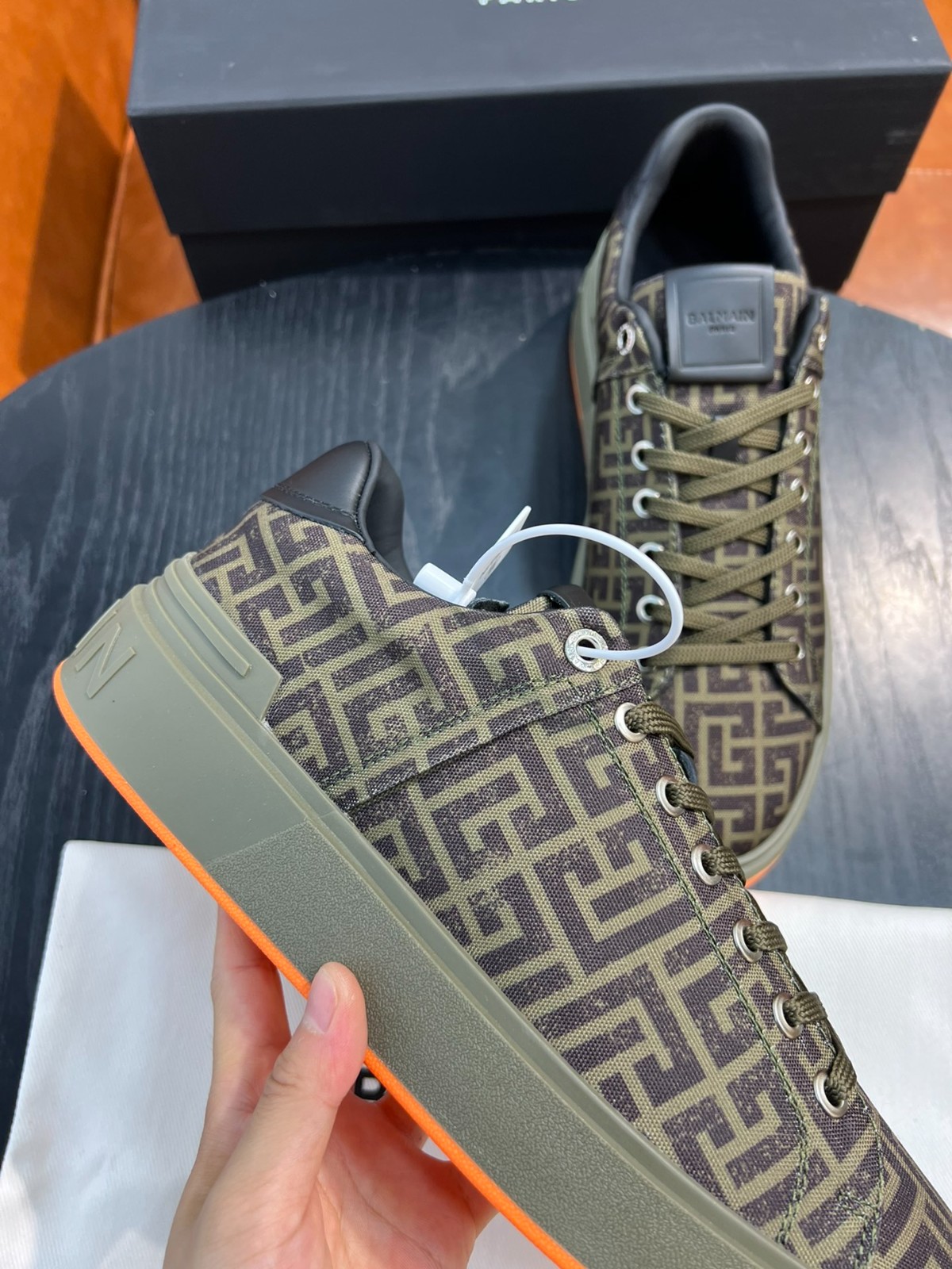 125 030#126-Balmain-2023SS