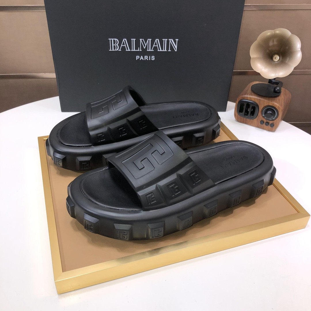 099 038#126-Balmain-01-2023SS