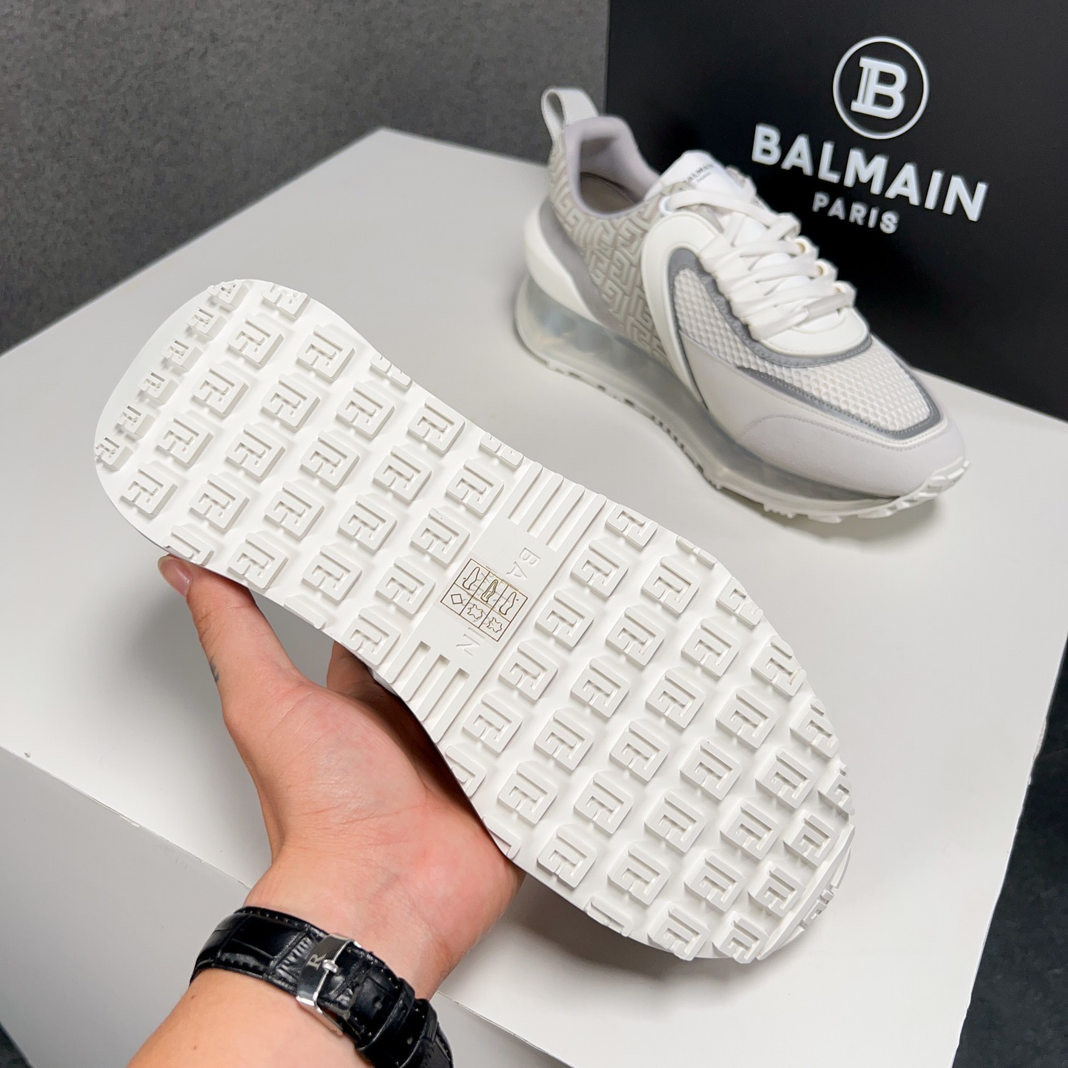 090 029#126-Balmain-01-2023SS