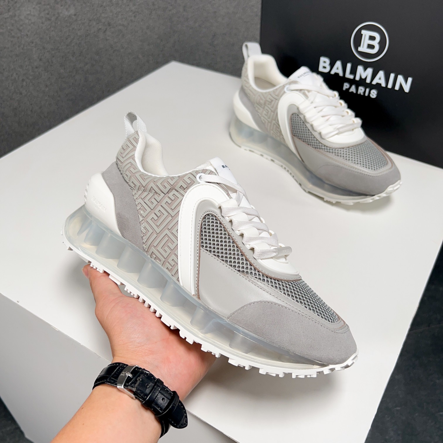 087 024#126-Balmain-01-2023SS