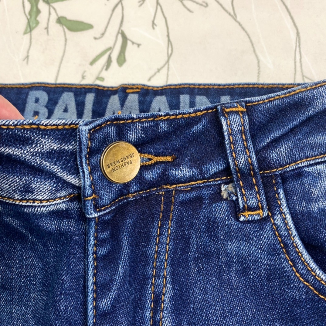 086 023#126-Balmain-01-2023SS