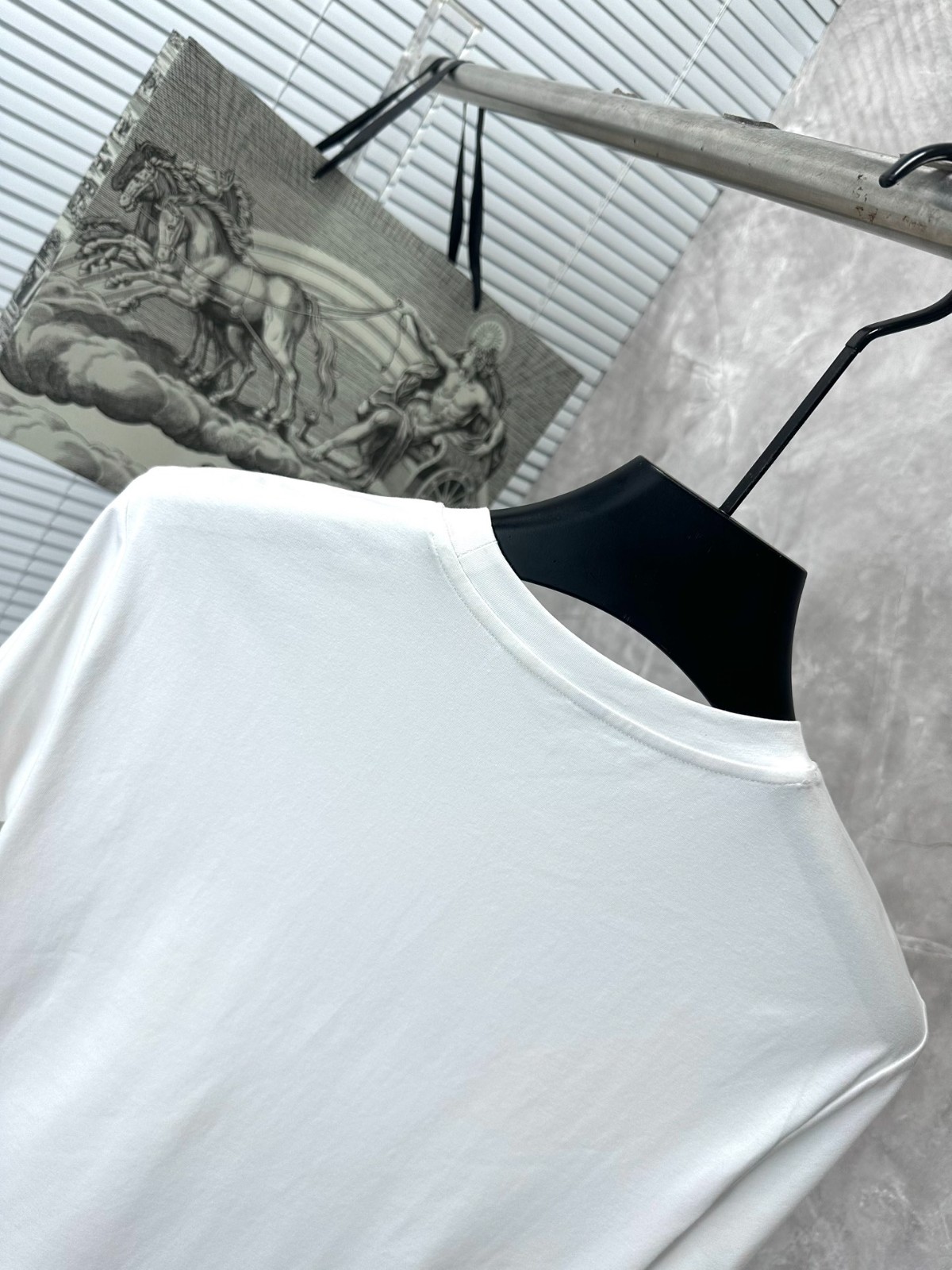 084 021#126-Balmain-01-2023SS