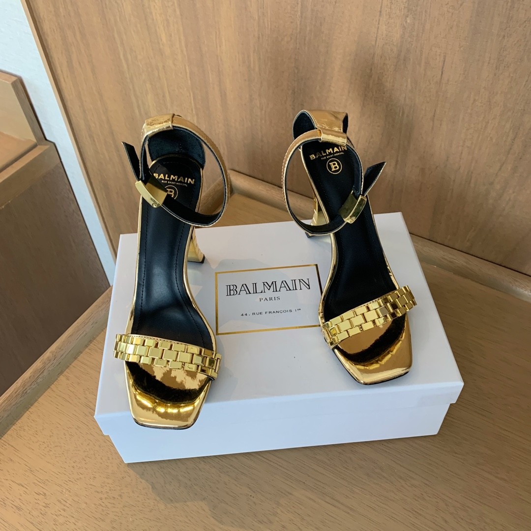 081 017#126-Balmain-01-2023SS