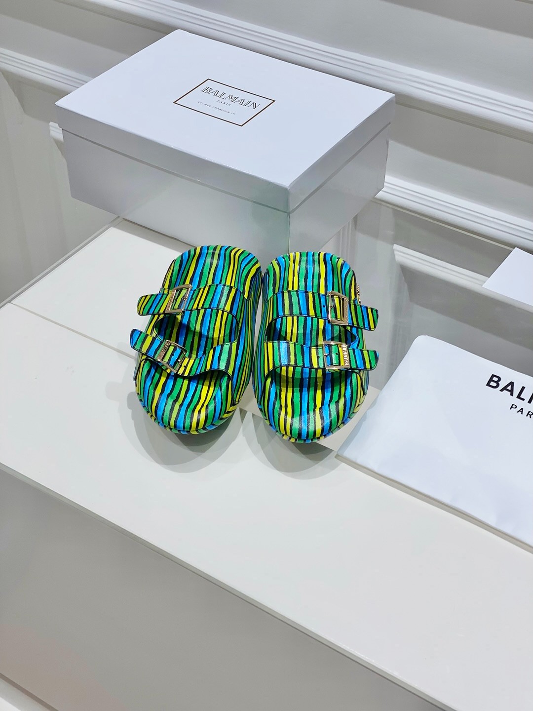 076 012#126-Balmain-01-2023SS