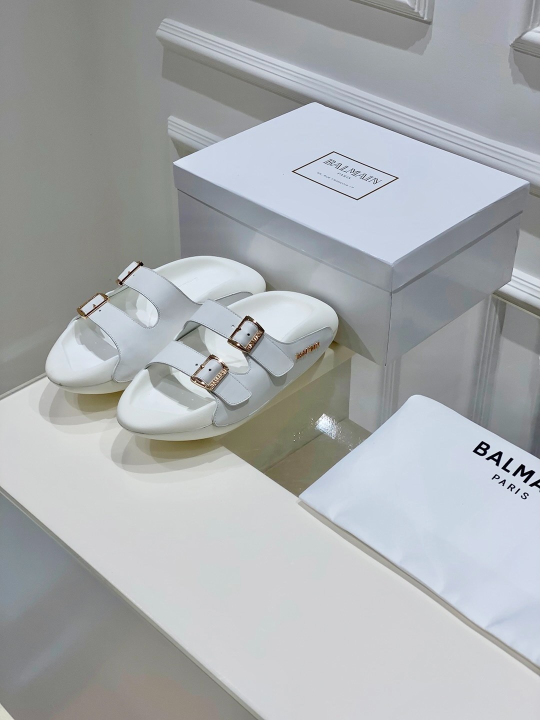 074 010#126-Balmain-01-2023SS