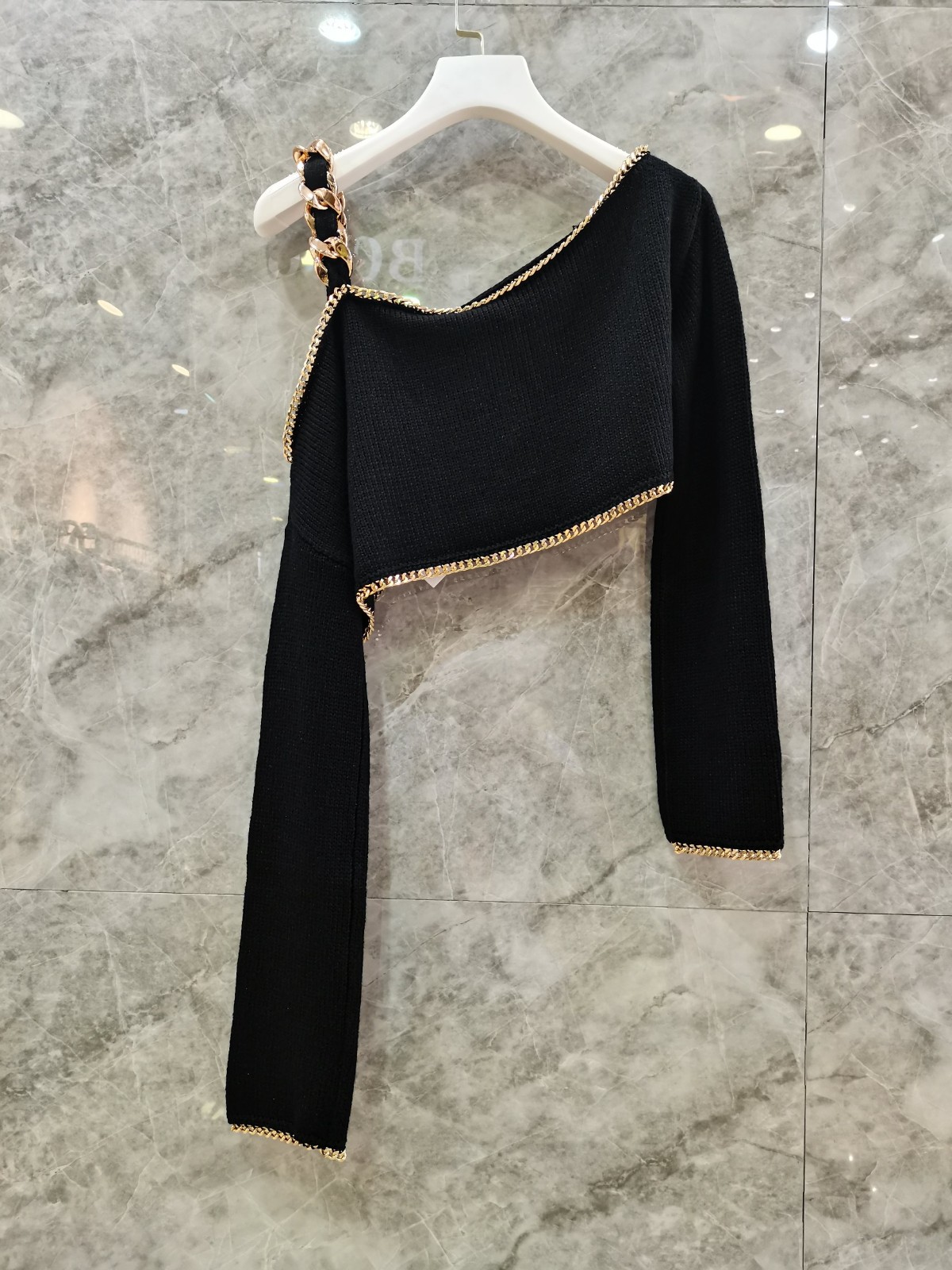 069 001#126-Balmain-01-2023SS