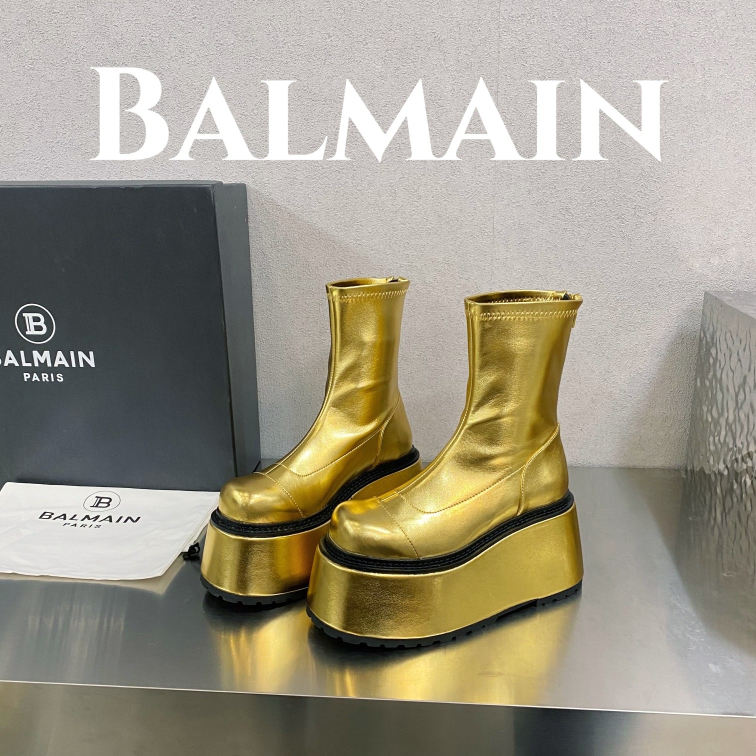 061 061#126-Balmain-02-2023SS