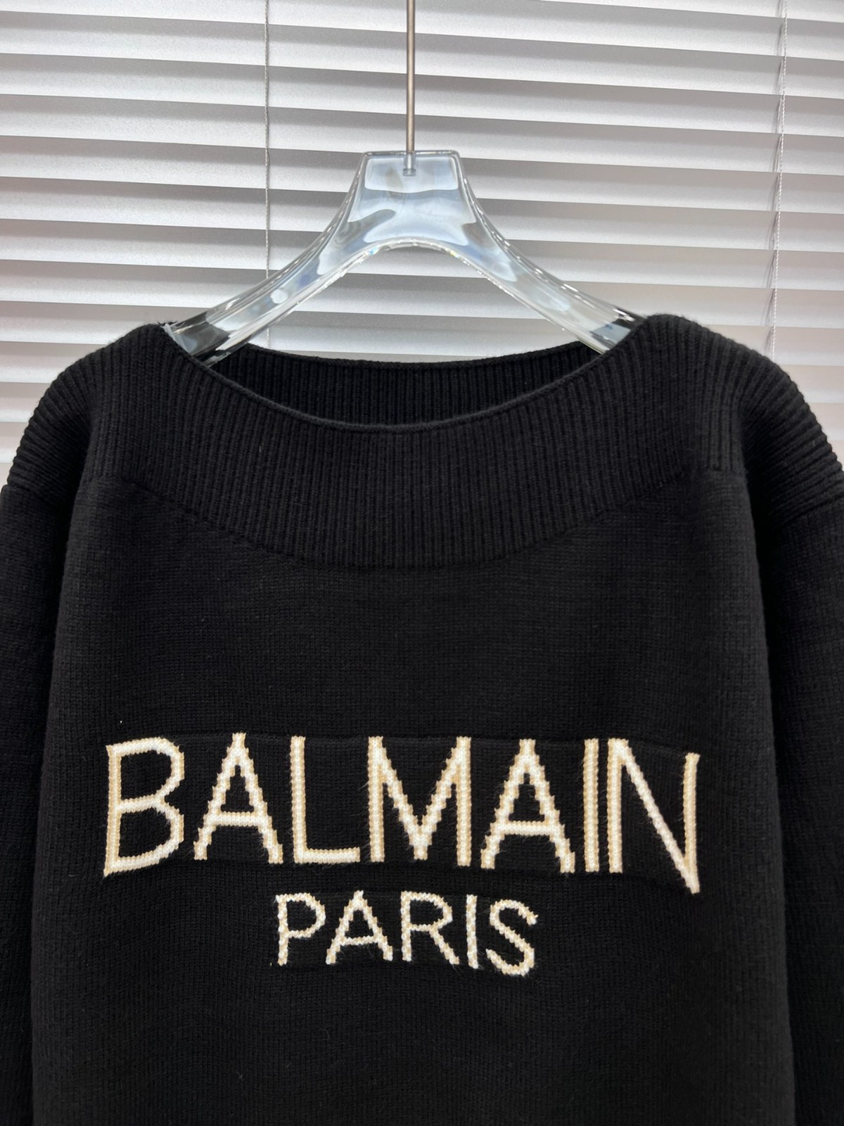 051 051#126-Balmain-02-2023SS