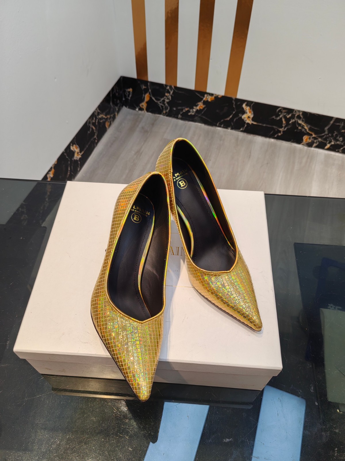 049 049#126-Balmain-02-2023SS