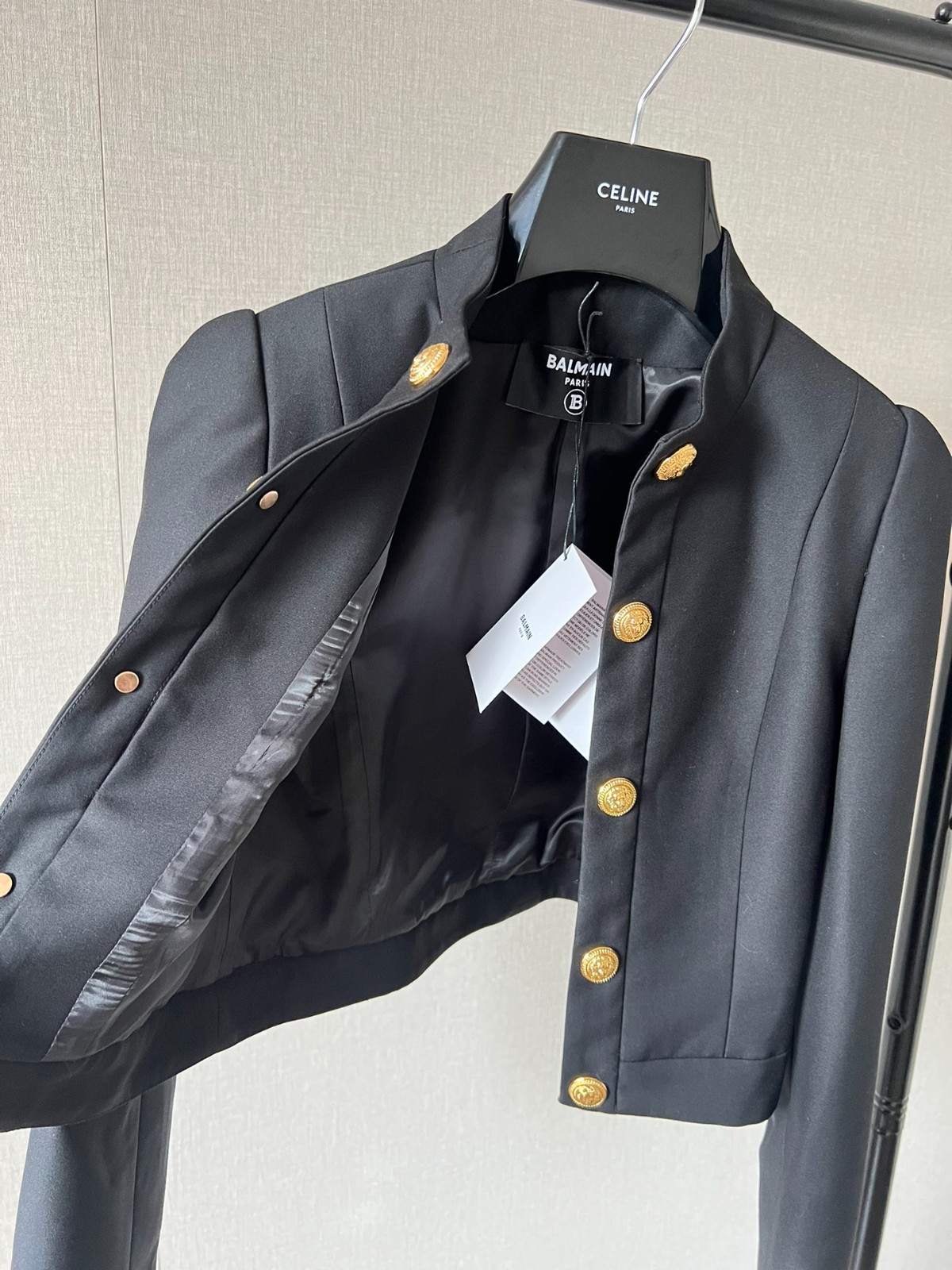 045 045#126-Balmain-02-2023SS